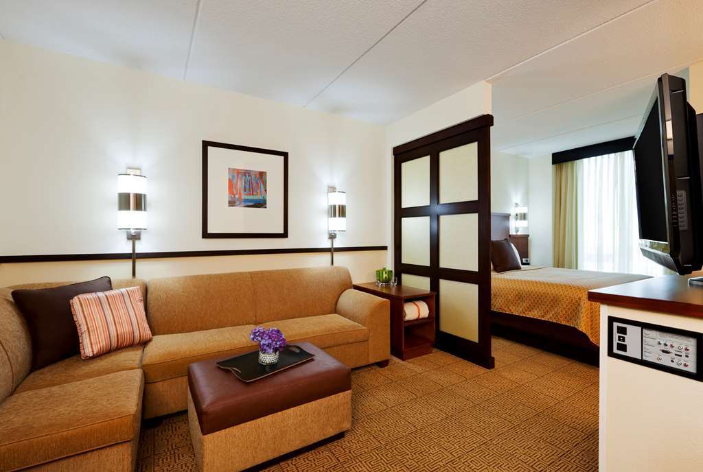 Hyatt Place Garden City Phòng bức ảnh