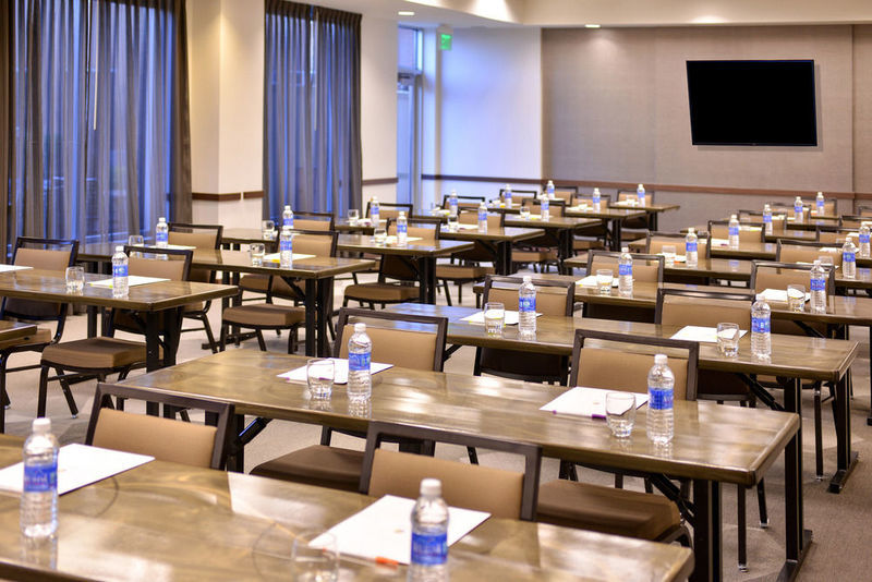 Hyatt Place Garden City Ngoại thất bức ảnh